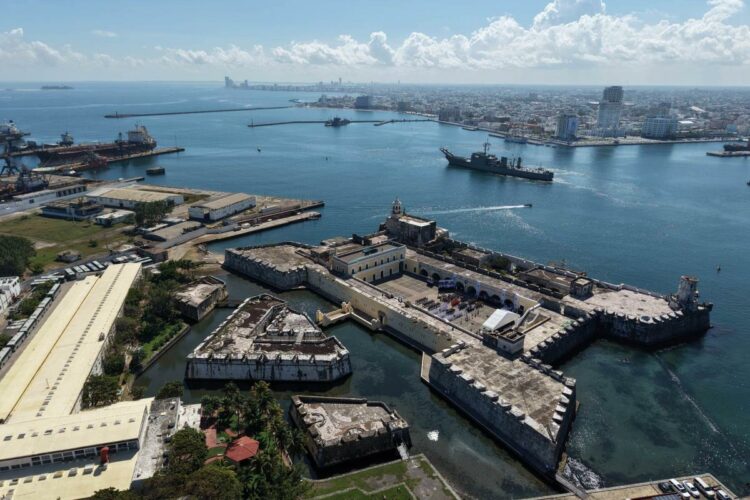 Secretaría de Marina administrará puertos de Veracruz, Progreso, Manzanillo y Lázaro Cárdenas