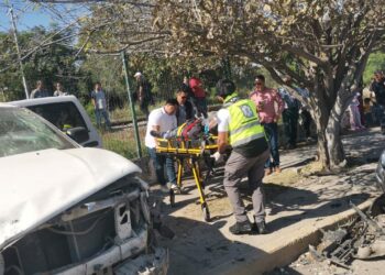 Seis heridos tras brutal carambola en Eje Vial Lázaro Cárdenas