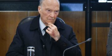 Ratifican en Comisiones del Senado a Gertz Manero como embajador en Reino Unido