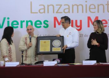 Reconoce CONCANACO SERVYTUR trabajo de Américo Villarreal al presentar “Viernes muy mexicano”