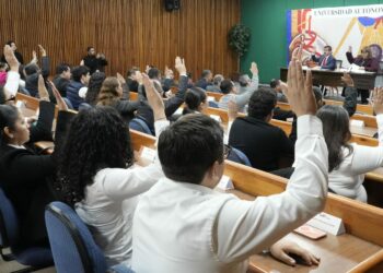 Integran 2 nuevas carreras y 5 posgrados a la oferta educativa de la UAT