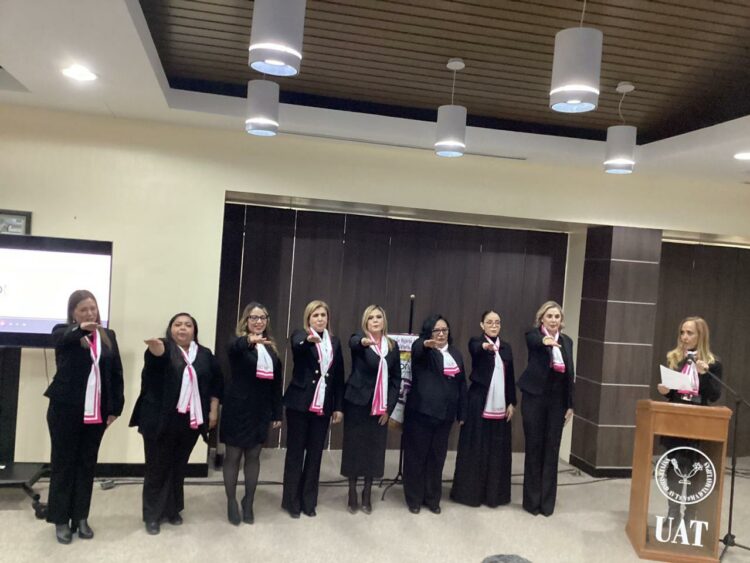 Asume María Concepción Reyes presidencia de la Asociación de Mujeres Profesionistas de Victoria