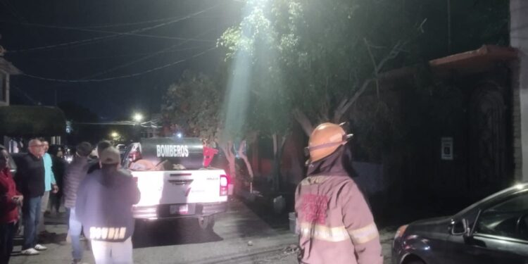 Fuego en Año Nuevo: Bomberos de Ciudad Victoria sofocan múltiples incendios domésticos