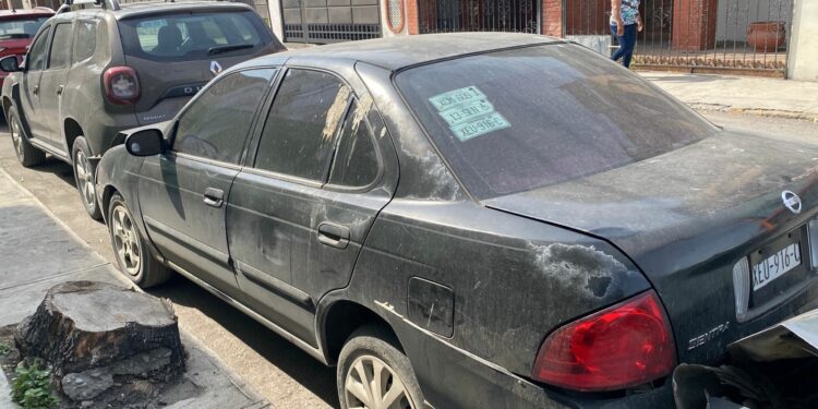 Colisión múltiple en 19 Carrera Torres deja una persona hospitalizada y daños