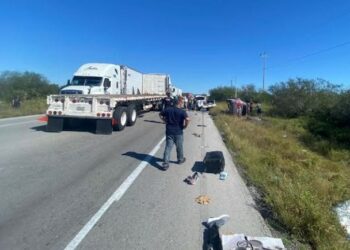Accidente múltiple en carretera Victoria-Matamoros deja tres muertos y siete heridos