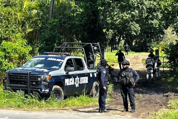 Hallan cuatro cadáveres en rancho de Sayula de Alemán, Veracruz
