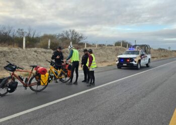 De Holanda para Tamaulipas: Ciclistas europeos recorren las carreteras del estado