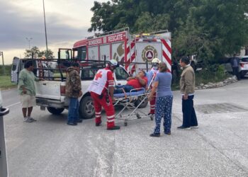 Choque en crucero para el Cuartel Militar de Cd. Victoria deja dos heridos