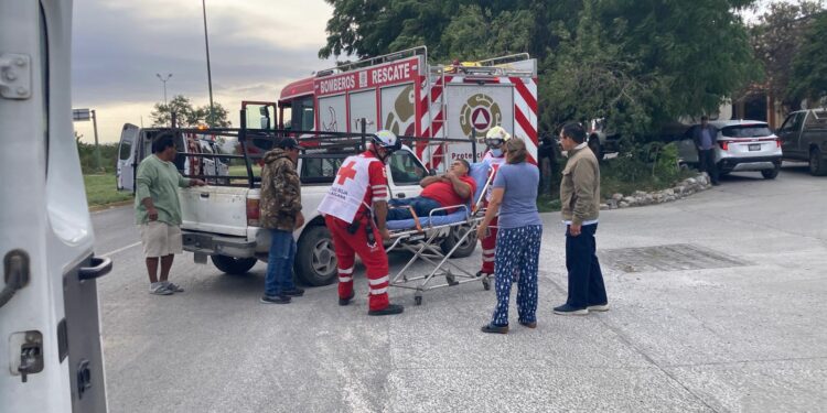 Choque en crucero para el Cuartel Militar de Cd. Victoria deja dos heridos