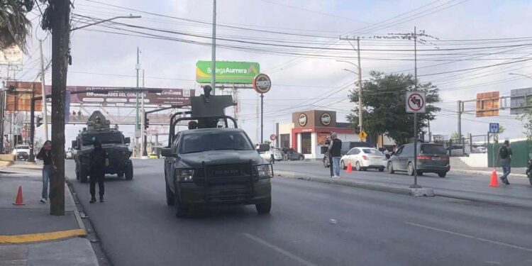 Cámara ilegal provoca operativo militar y cierre vial en Reynosa