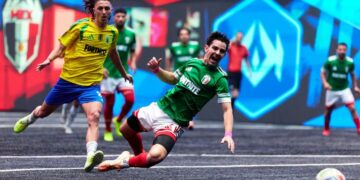 Brasil aplasta a México y jugará la final ante Chile