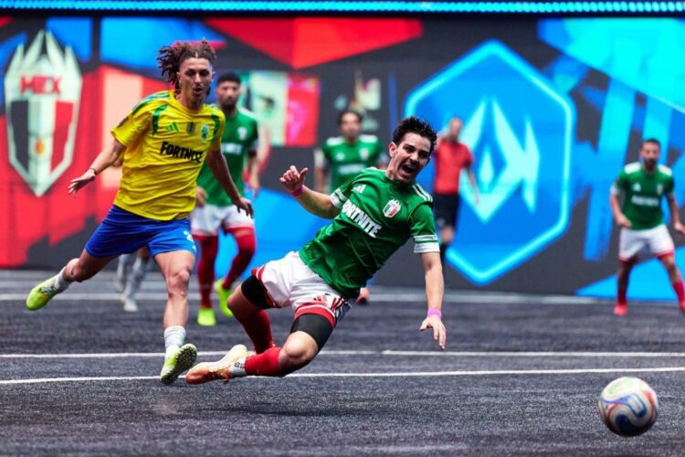 Brasil aplasta a México y jugará la final ante Chile