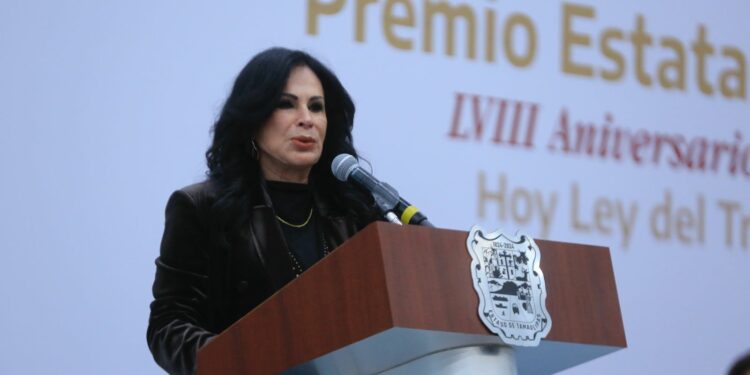 Aumento salarial y pensiones seguras garantiza Américo a las y los trabajadores del Estado