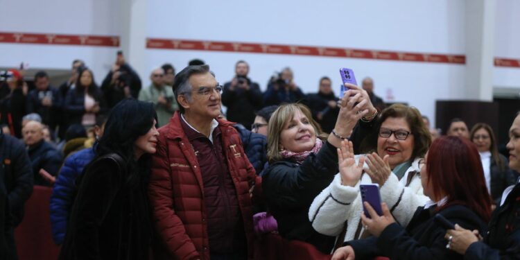 Aumento salarial y pensiones seguras garantiza Américo a las y los trabajadores del Estado