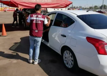 Sheinbaum frena la regularización de autos chocolate