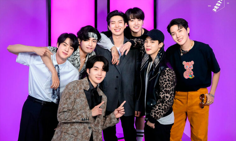 El fandom de BTS moviliza denuncias ante Profeco y despliega tácticas de “saturación digital” contra revendedores.