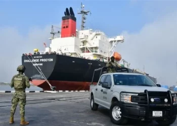 Juez da luz verde a captura de mando naval implicado en huachicol en Tamaulipas