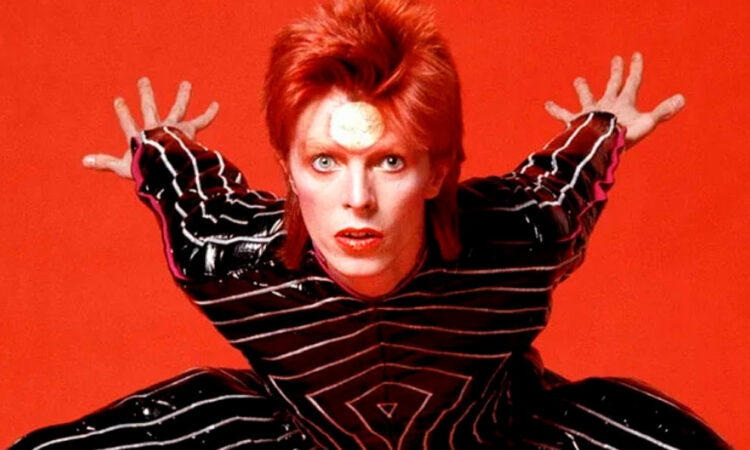 Diez años sin David Bowie, el camaleón eterno