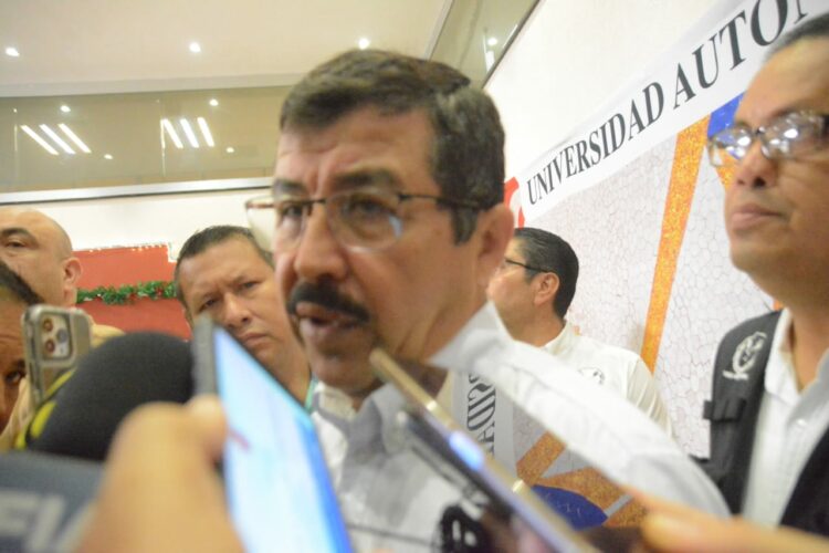 UAT consolida proyección global con respaldo estatal