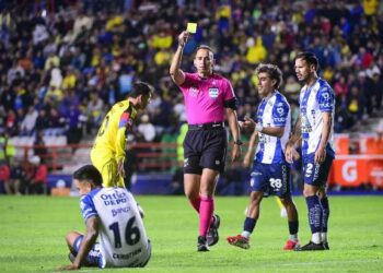 América protestará ante la Liga MX por arbitraje y crisis