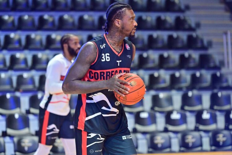 Caballeros de Culiacán firma a Charles García Jr. para 2026