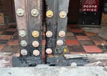 INAH investiga el incendio en la Catedral de Puebla