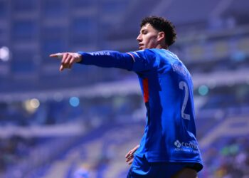 Cruz Azul blinda a Jorge Sánchez: Rechazan oferta griega