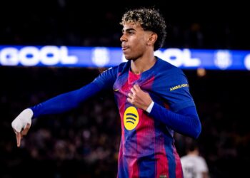 FC Barcelona golea al Oviedo y recupera la cima de LaLiga