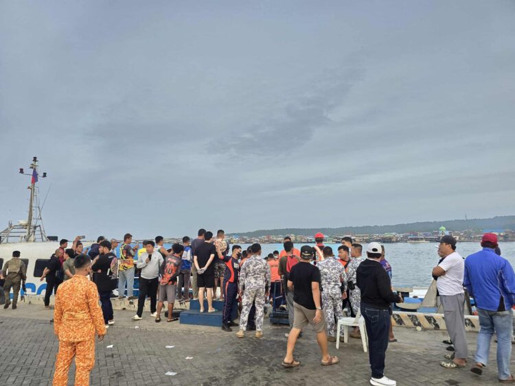 Tragedia: 18 muertos tras naufragio de transbordador en Filipinas