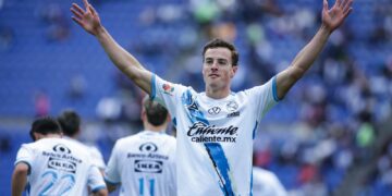 Puebla vence a Mazatlán con goles de Lozano y Edgar Guerra