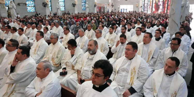 Nuncio y 30 obispos se congregan para ordenar al nuevo obispo de Nuevo Laredo