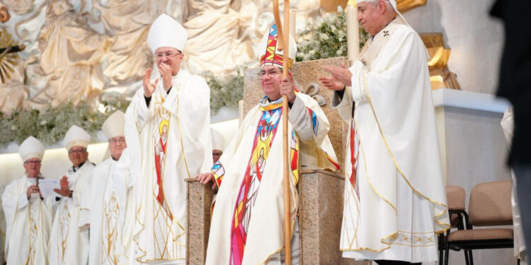 Nuncio y 30 obispos se congregan para ordenar al nuevo obispo de Nuevo Laredo