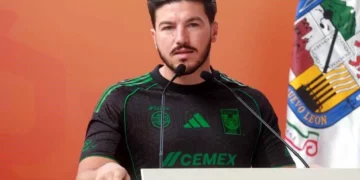 Samuel García exige concluir obras antes del Mundial de Futbol