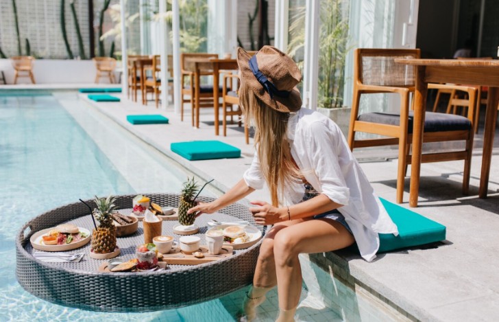 Un día de hotel sin alojarse se convierte en un plan relajado y de lujo