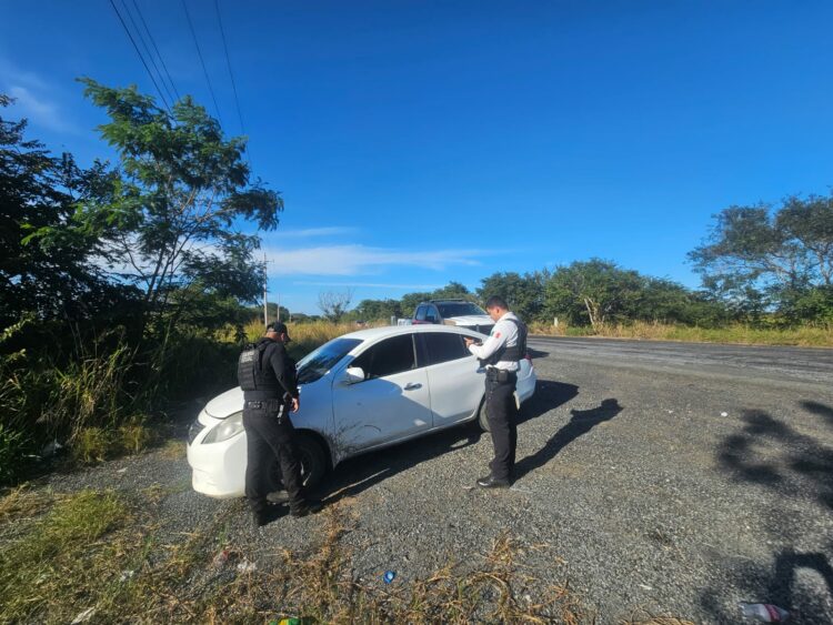 Aseguran en Aldama auto con reporte de robo en Estados Unidos