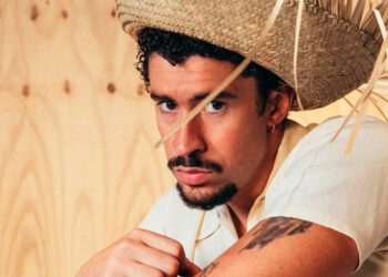 Especulan regreso de Bad Bunny a México tras publicación viral; confirman su show en el Super Bowl.