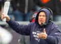 Salón de la Fama de la NFL investiga exclusión de Belichick