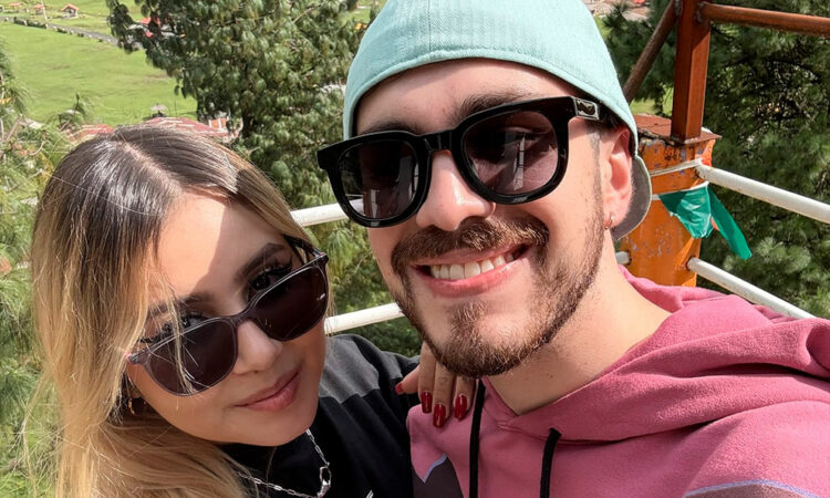 ¿Igualita a su ex? Tunden a Juan Guarnizo tras presentar a su nueva novia por parecerse a AriGameplays.