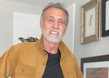 Juan Soler formaliza su voluntad anticipada y testamento a los 60 años.