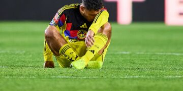 América sigue sin gol: Polémico empate ante Pachuca en la J3