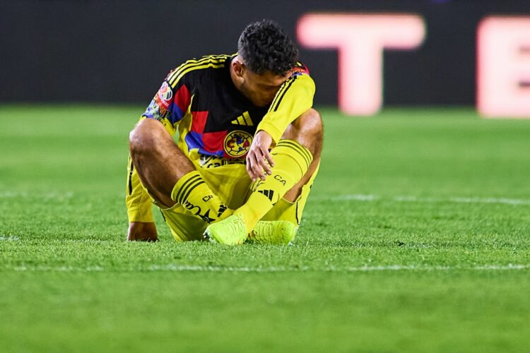 América sigue sin gol: Polémico empate ante Pachuca en la J3