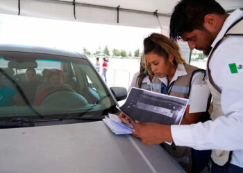 Nuevo Laredo lidera la regularización de autos extranjeros