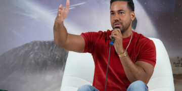 Romeo Santos se disculpa tras polémica por comentarios sobre inmigrantes