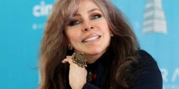 Hospitalizan a Verónica Castro: Inicia terapia para combatir dolores crónicos de columna