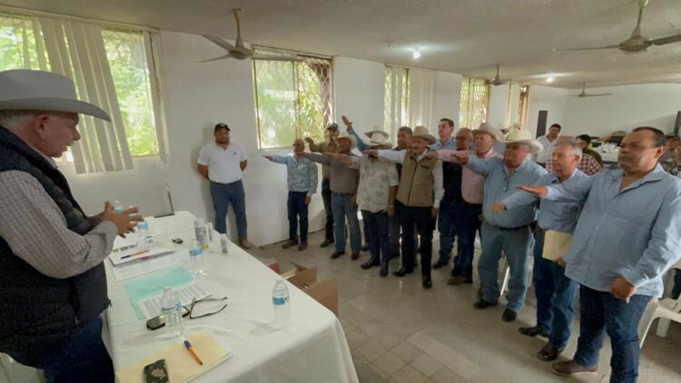 Ratifican a Ricardo Núñez como presidente de la Asociación Ganadera Local de El Mante