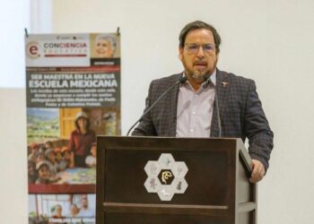 Lanzan revista científica para fortalecer la investigación educativa en Tamaulipas; llegará a 50 mil maestros