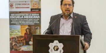 Lanzan revista científica para fortalecer la investigación educativa en Tamaulipas; llegará a 50 mil maestros
