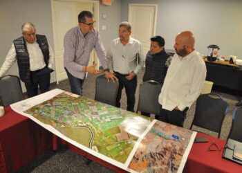 Revisan mejoras a sistema de riego del Distrito Bajo Río San Juan; aplicarán 949 millones en 2026