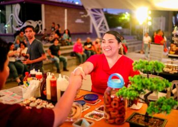 Participaron 75 jóvenes en el “Mercado Tamaulipas” realizado el domingo en “El Patinadero” de Cd. Victoria