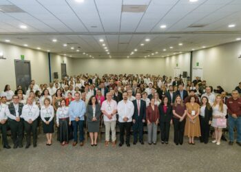 Capacitan a directivos, rectores y administradores del sector educativo en Tamaulipas